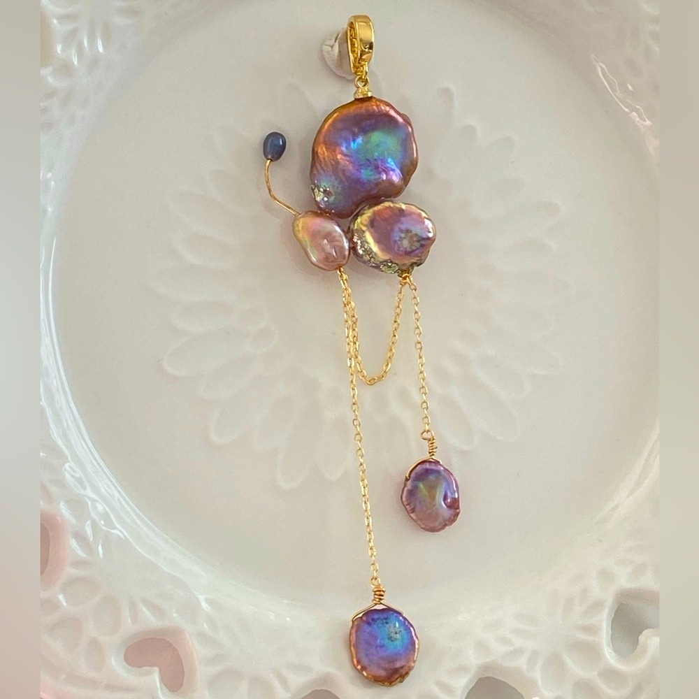 P51-Handmade Petal Pearl Butterfly Detachable Pendant